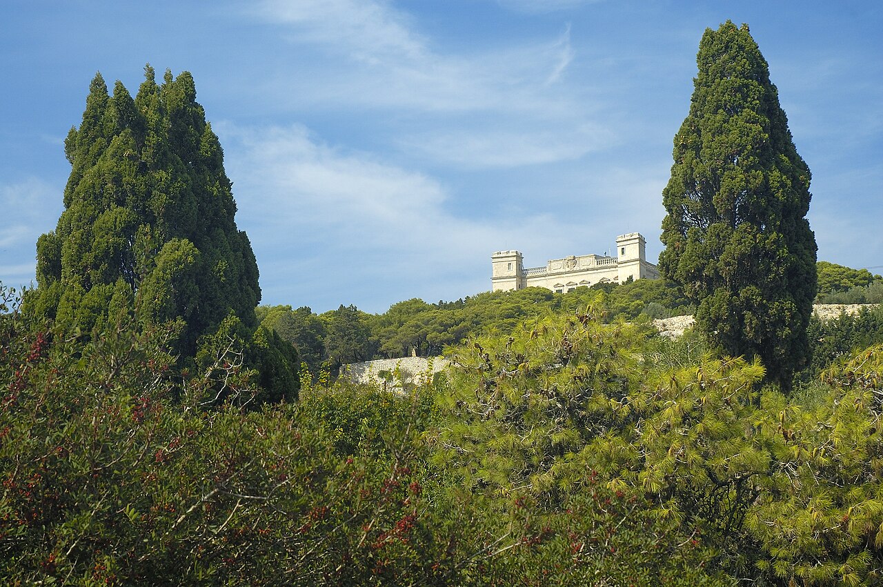 Buskett woodland and Verdala Palace