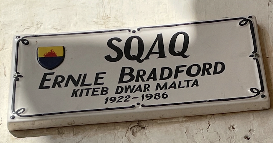 A Maltese street plaque in Kalkara