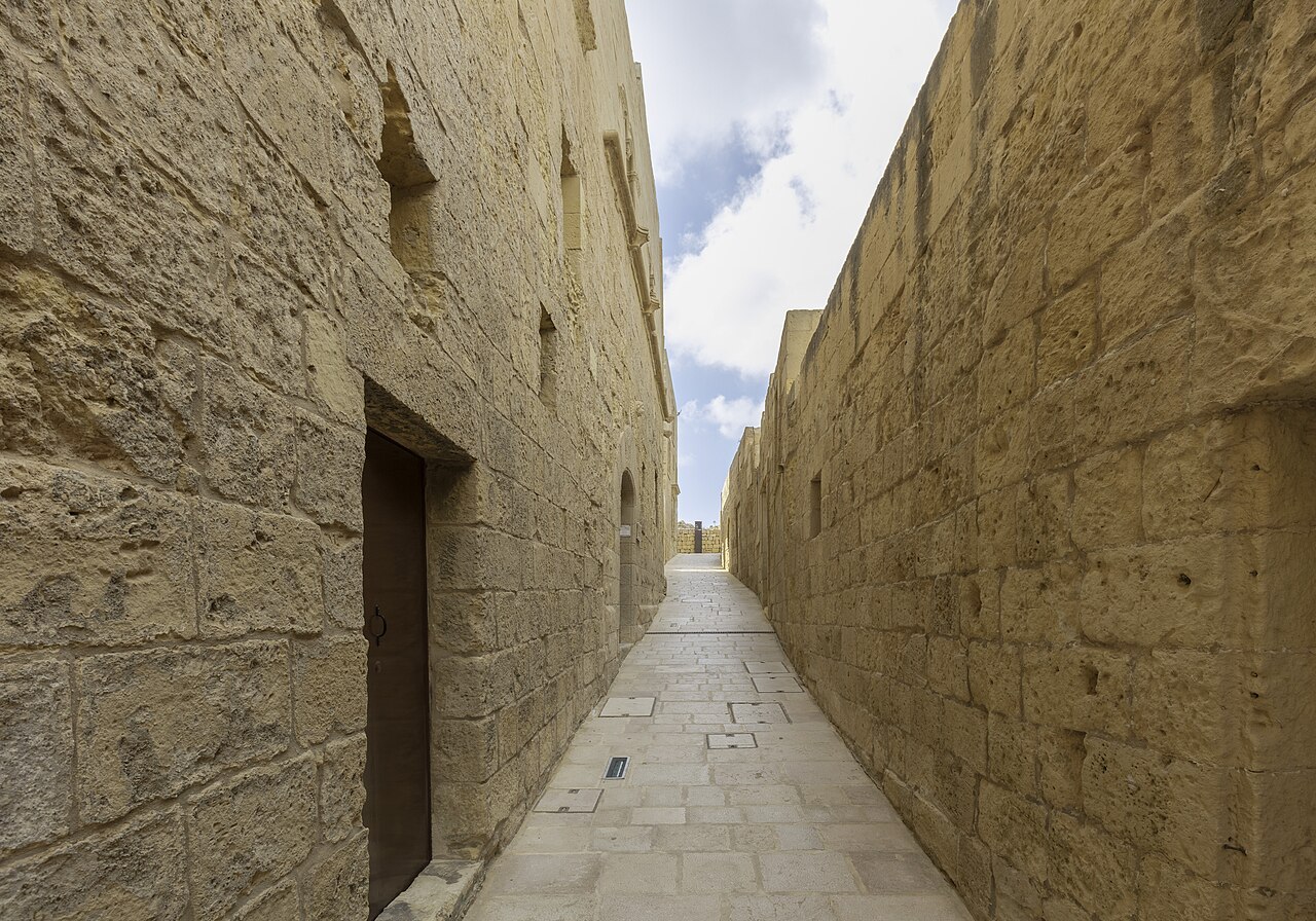 Limestone lanes within Victoria’s Citadel